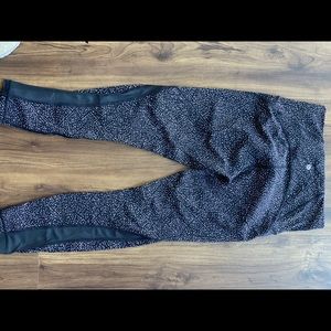 Lululemon wunder under 23 crop